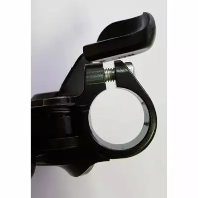 Levier Frein Et Dérailleur 3 Vitesses 4 Doigts Noir Shimano 8 Levier Frein Et Dérailleur 3 Vitesses 4 Doigts Noir Shimano – Image 6