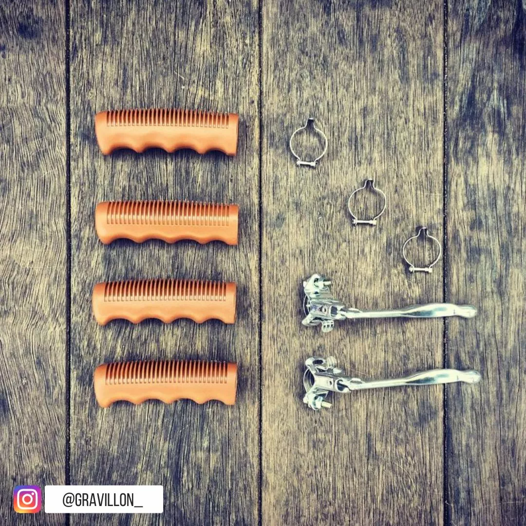 Brandless Poignées De Frein Vélo Classique Acier - La Paire 7 Brandless Poignées De Frein Vélo Classique Acier - La Paire – Image 5